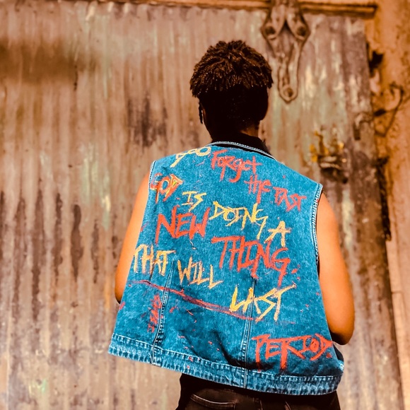 Boo, Forget the Past God is doing a New thing Custom Vintage Faith Vest-L - Picture 1 of 5